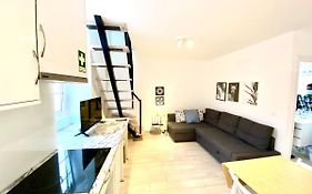 House Of Comfort Duplex Apartment A In The Center Of Lisbon